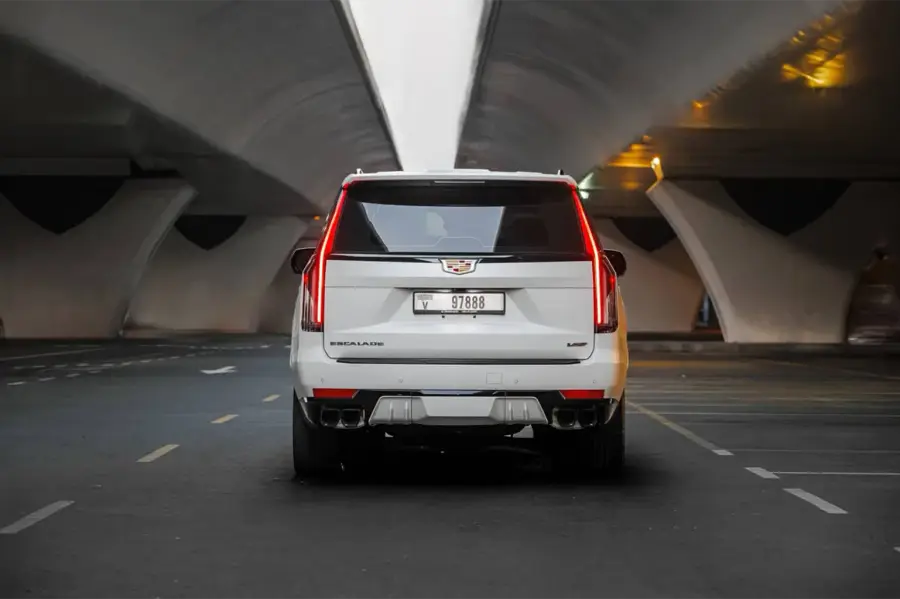 Rent Cadillac Escalade-V White in Dubai — photo 4 of 7