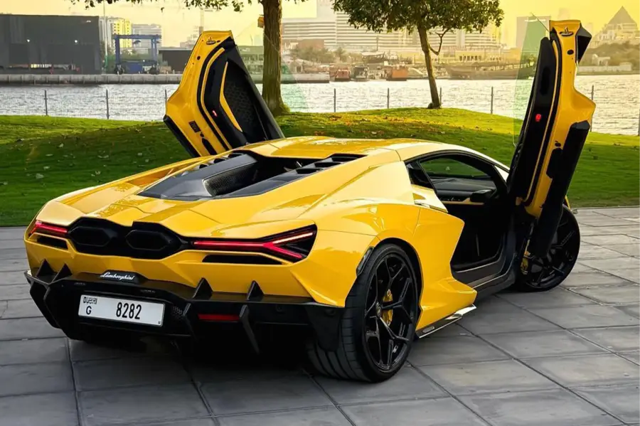 Rent Lamborghini Revuelto Yellow in Dubai — photo 5 of 7