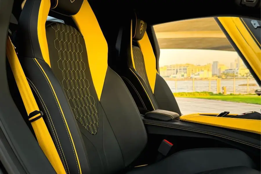 Rent Lamborghini Revuelto Yellow in Dubai — photo 6 of 7