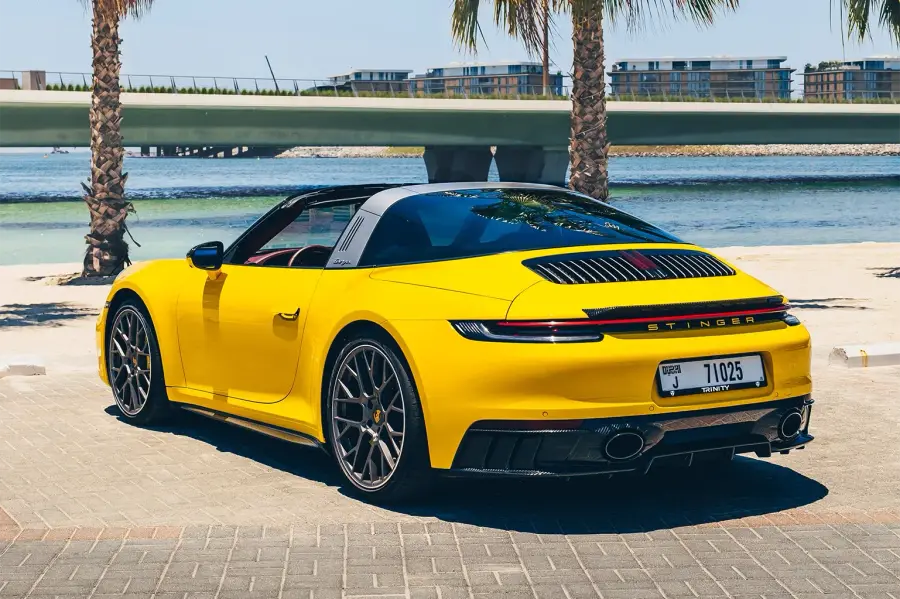 Rent Porsche 911 Targa 4 Yellow in Dubai — photo 5 of 7
