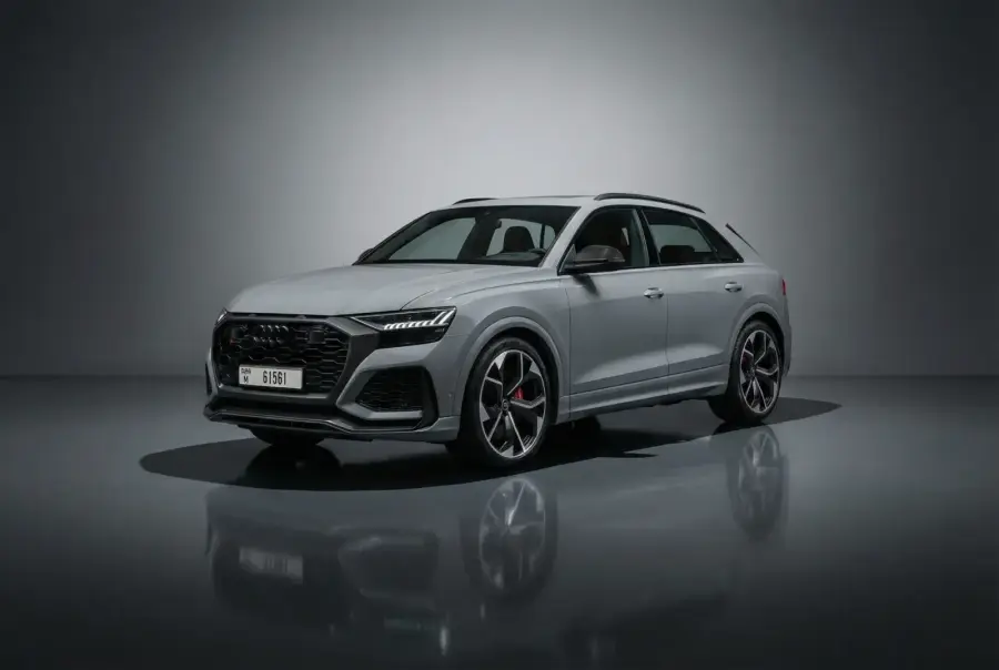 Rent Audi RSQ8 Grey 2021 in Dubai — photo 2 of 5