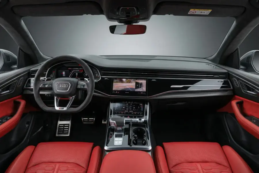 Rent Audi RSQ8 Grey 2021 in Dubai — photo 5 of 5