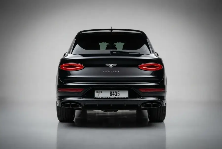 Rent Bentley Bentayga Black 2022 in Dubai — photo 5 of 7