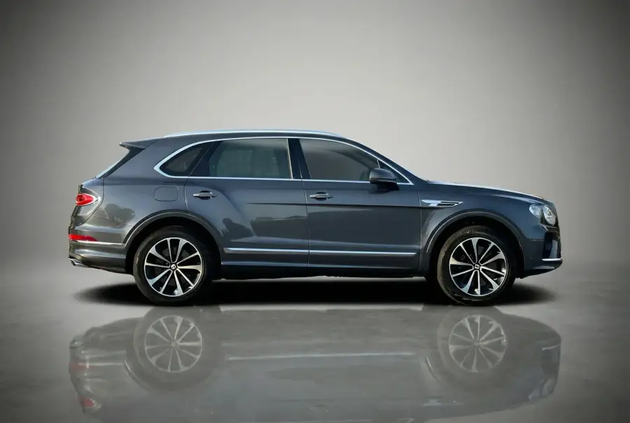 Rent Bentley Bentayga Grey 2023 in Dubai — photo 3 of 9