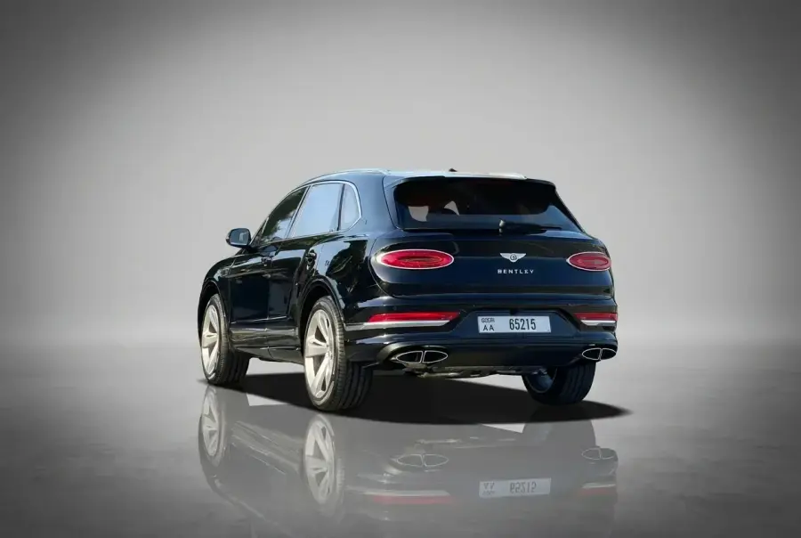 Rent Bentley Bentayga Black 2024 in Dubai — photo 4 of 5