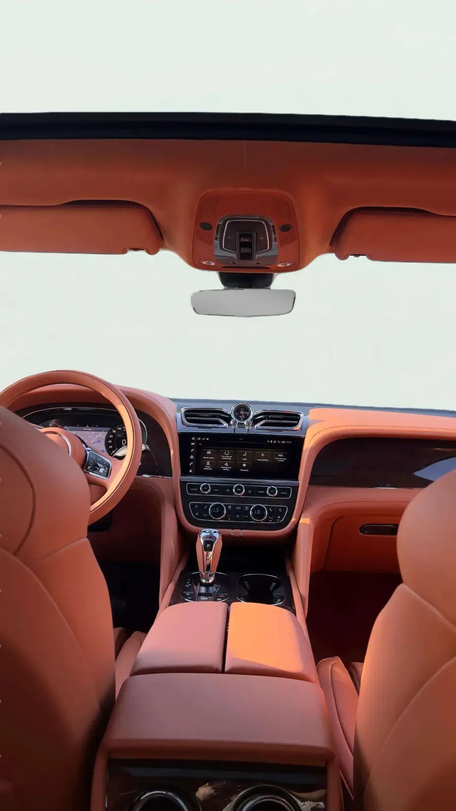 Rent Bentley Bentayga Black 2024 in Dubai — photo 5 of 5