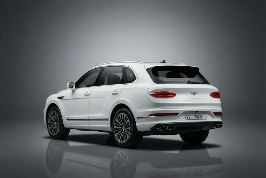 Rent Bentley Bentayga White 2024 in Dubai — photo 3 of 9