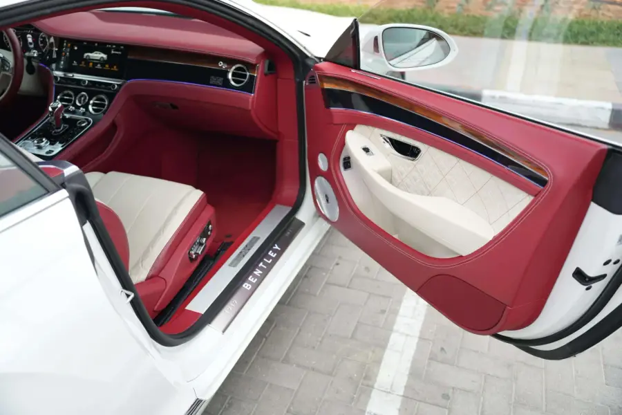 Rent Bentley Continental GT White 2022 in Dubai — photo 7 of 11