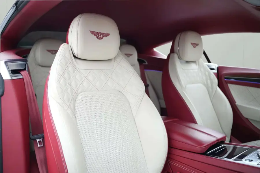 Rent Bentley Continental GT White 2022 in Dubai — photo 8 of 11