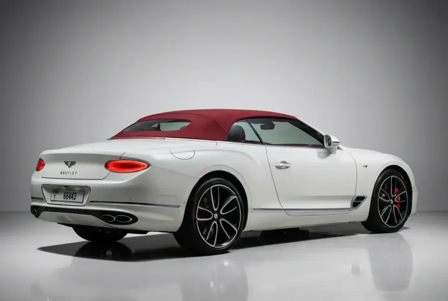 Rent Bentley Continental GTC White 2022 in Dubai — photo 4 of 6