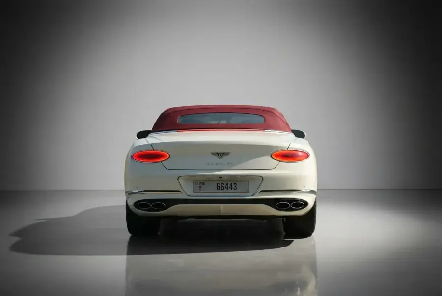 Rent Bentley Continental GTC White 2022 in Dubai — photo 5 of 6