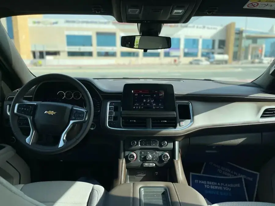 Rent Chevrolet Tahoe White 2021 in Dubai — photo 6 of 6