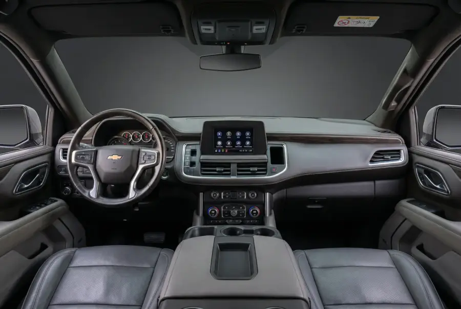 Rent Chevrolet Tahoe Grey 2021 in Dubai — photo 5 of 5