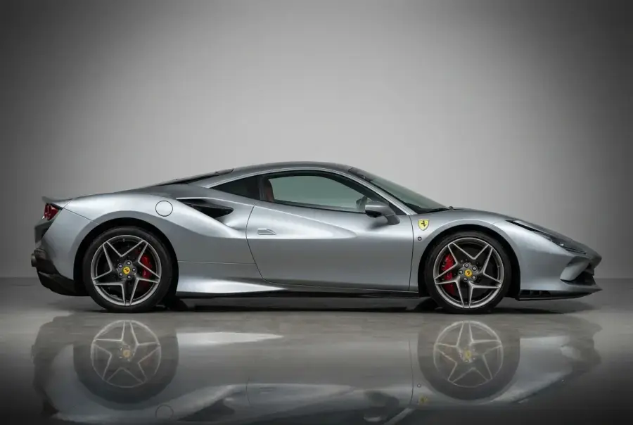 Rent Ferrari F8 Tributo Grey 2022 in Dubai — photo 5 of 6