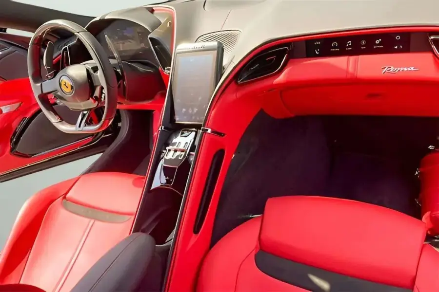 Rent Ferrari Roma Black 2021 in Dubai — photo 3 of 4