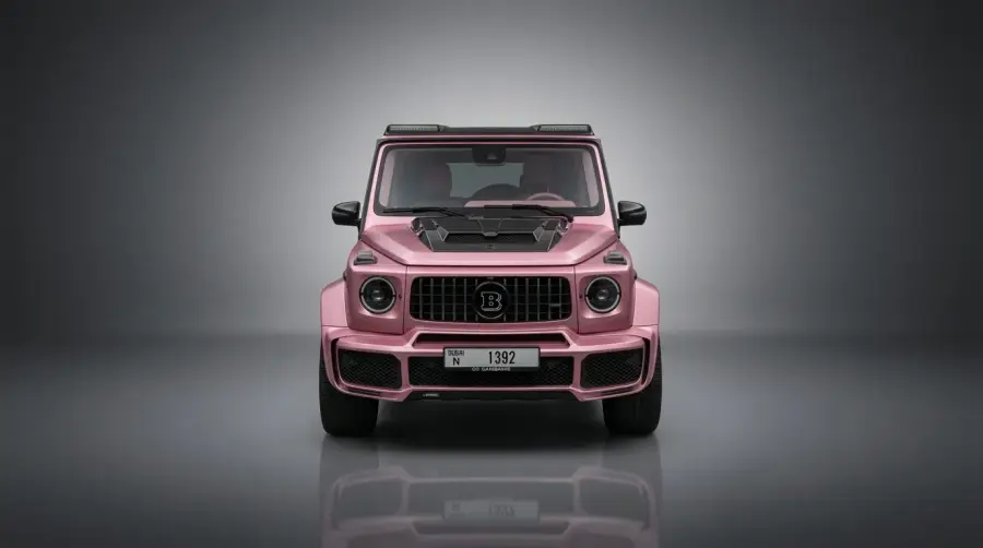 在迪拜租赁2022年梅赛德斯-奔驰G63 Brabus粉色 — Mercedes-Benz — 第 2 张，共 8 张