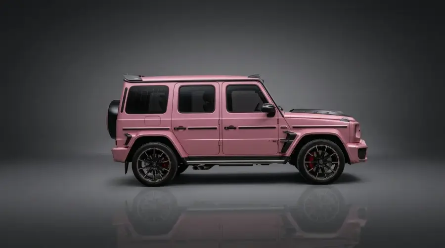 在迪拜租赁2022年梅赛德斯-奔驰G63 Brabus粉色 — Mercedes-Benz — 第 5 张，共 8 张