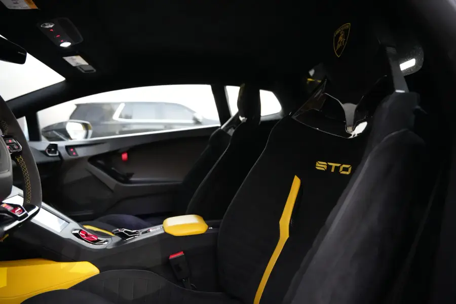 Rent Lamborghini Huracan STO Yellow 2024 in Dubai — photo 5 of 5