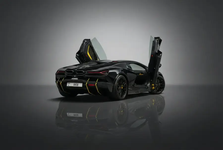 Rent Lamborghini Revuelto Black 2025 in Dubai — photo 4 of 8