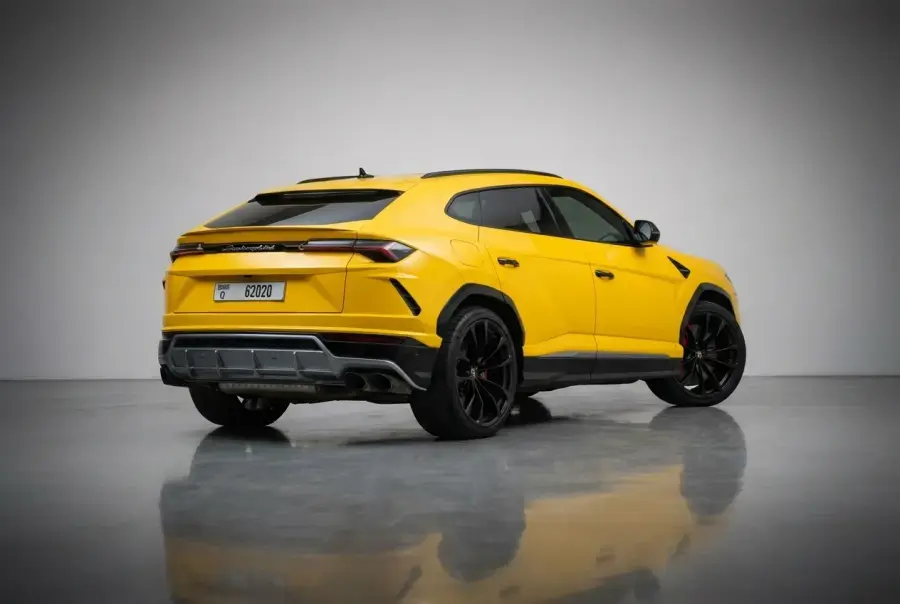 Аренда Lamborghini Urus Белый 2021 в Дубае в аренду в Дубай, ОАЭ — Lamborghini — фото 5 из 7