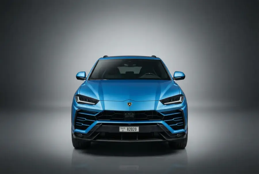 เช่ารถ Lamborghini Urus สีน้ำเงิน 2022 ในดูไบ — รูปที่ 2 จาก 5