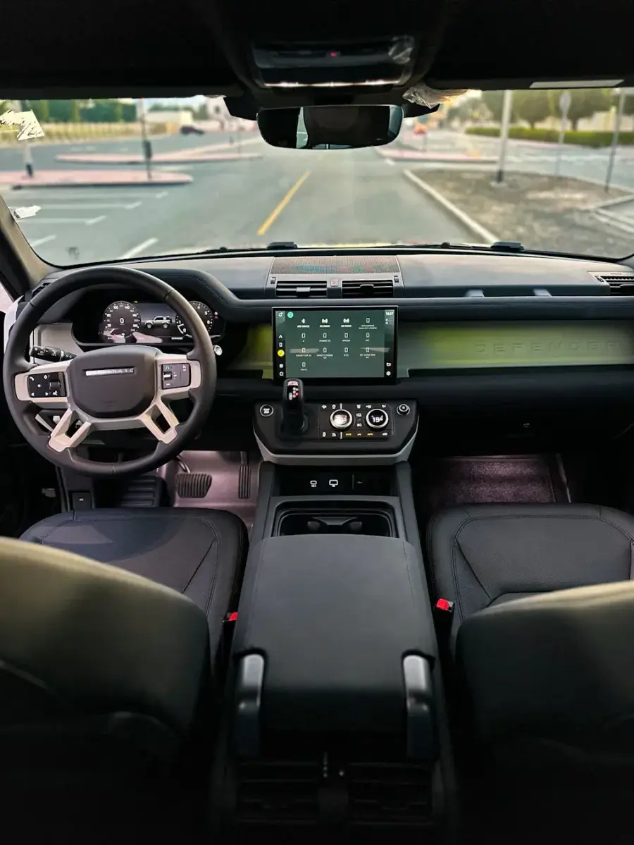 Rent Land Rover Defender Black 2023 in Dubai — photo 6 of 6