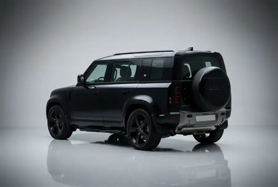 Rent Land Rover Defender Black 2025 in Dubai — photo 4 of 7