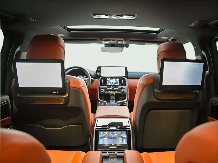 Rent Lexus LX 600 Black 2022 in Dubai — photo 6 of 9