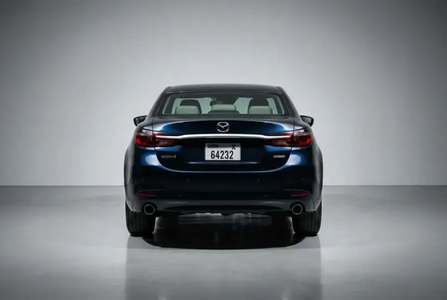 Alquila Mazda 6 Azul 2022 en Dubái — foto 4 de 6