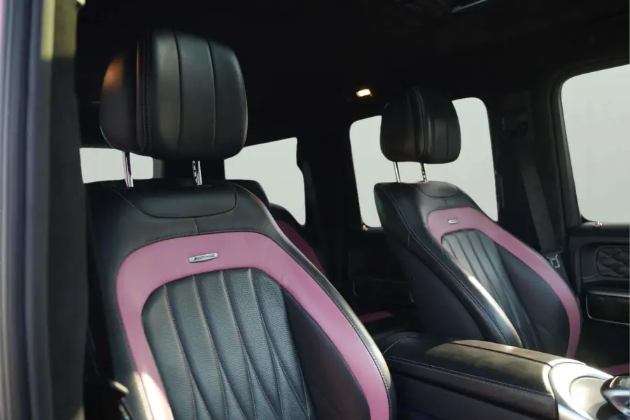 Rent Mercedes-Benz G500 Pink 2021 in Dubai — photo 7 of 11