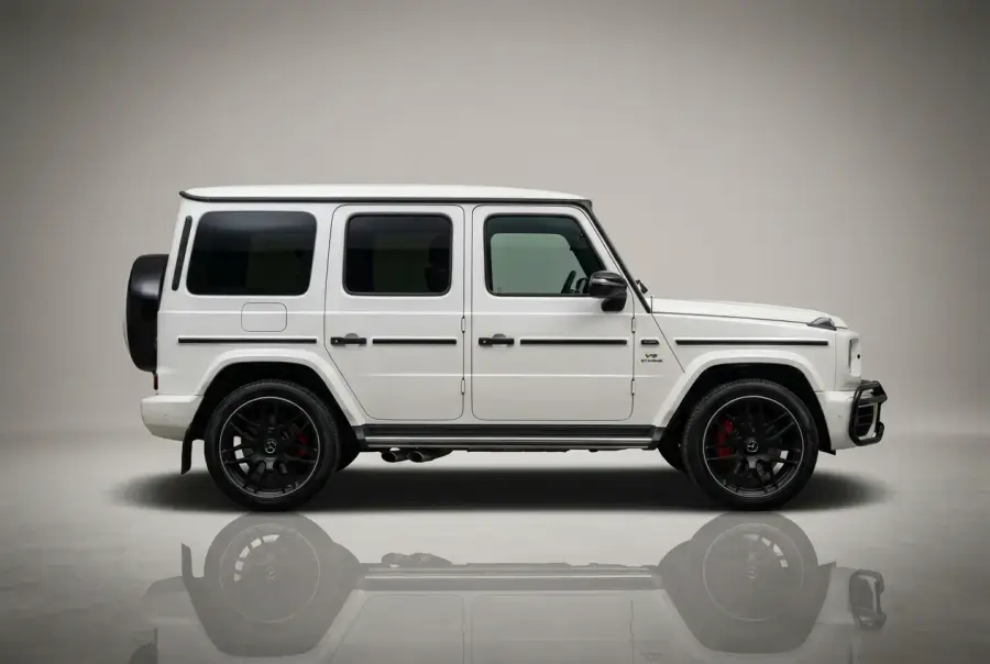 Rent Mercedes-Benz G63 White 2021 in Dubai — photo 2 of 6