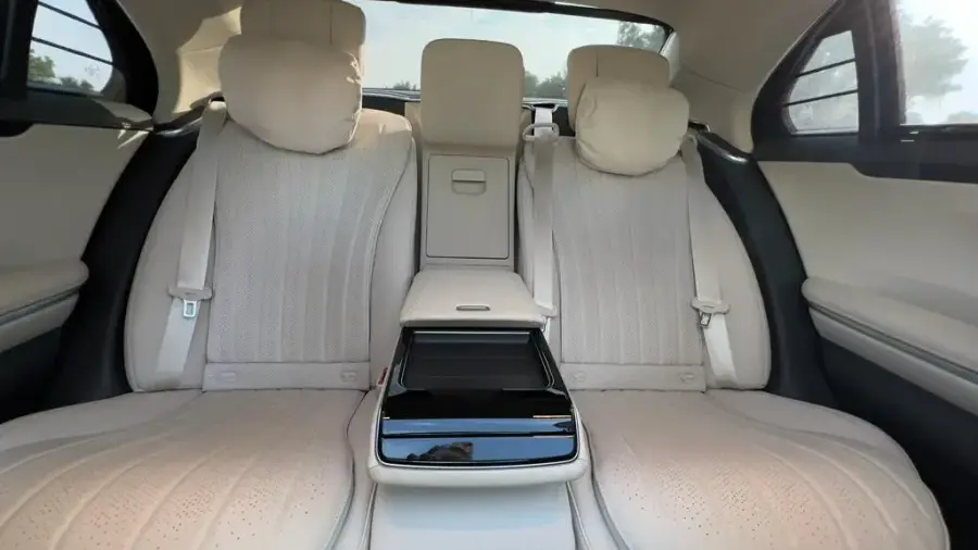 Rent Mercedes-Benz S500 Black 2021 in Dubai — photo 6 of 7