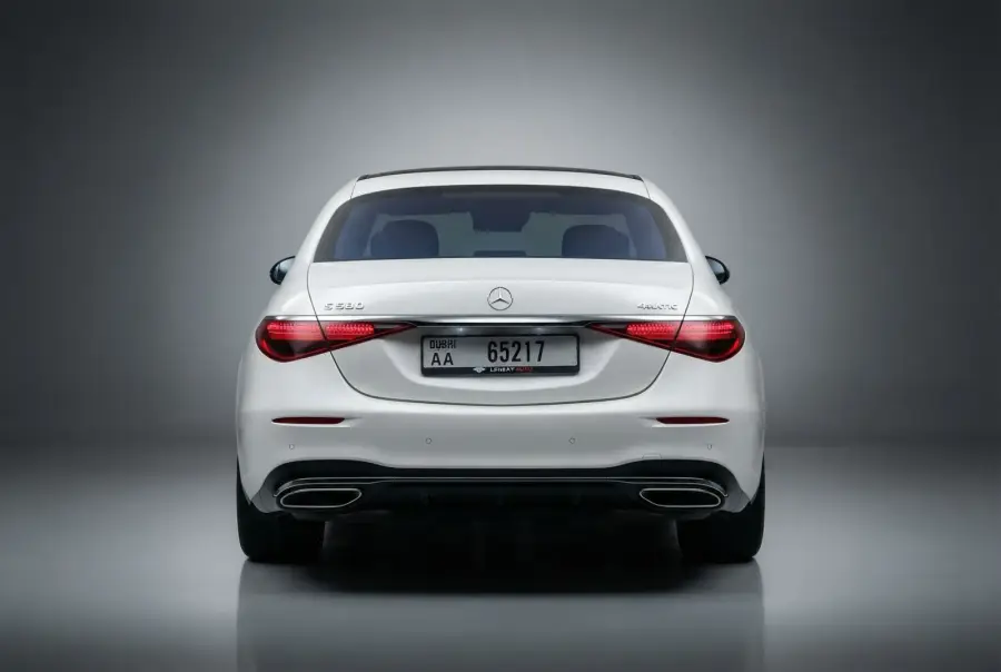 Rent Mercedes-Benz S580 White 2022 in Dubai — photo 4 of 6