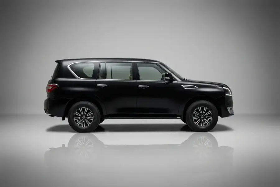 Rent Nissan Patrol Black 2021 in Dubai — photo 3 of 7