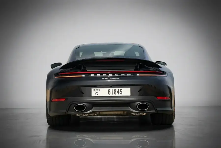 Rent Porsche 911 Carrera Black 2025 in Dubai — photo 5 of 9