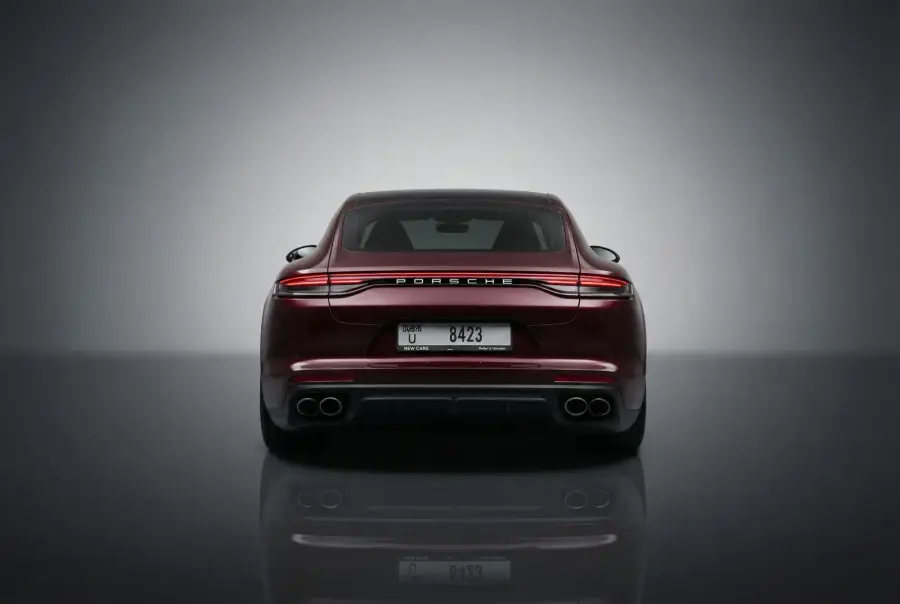 Rent Porsche Panamera Maroon 2022 in Dubai — photo 3 of 6