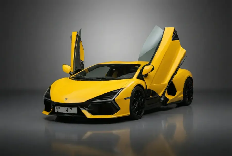 Rent Lamborghini Revuelto Yellow 2024 in Dubai — photo 4 of 7
