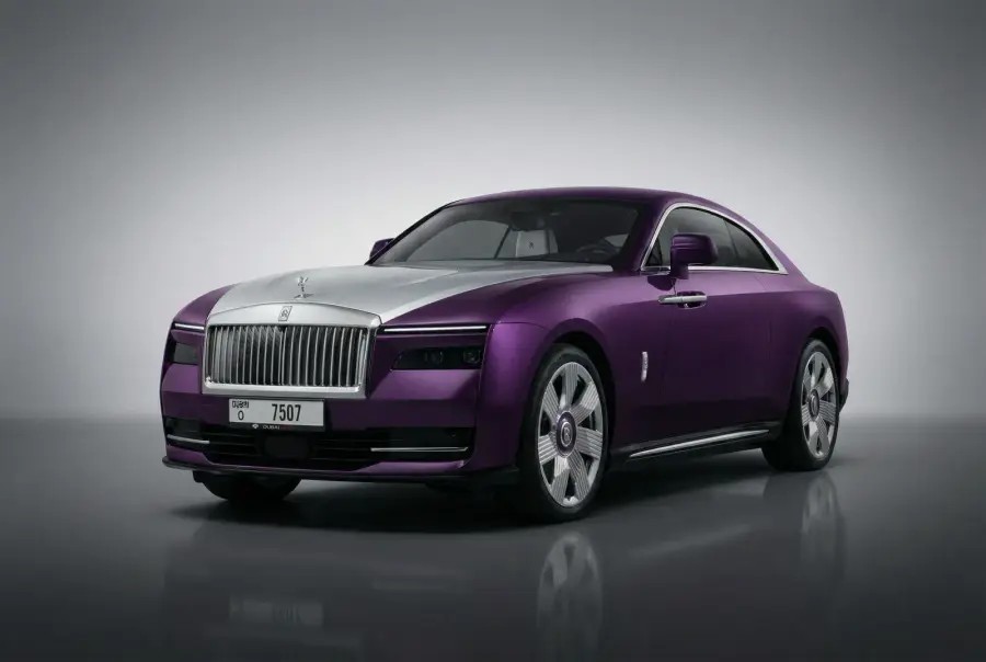 Rent Rolls-Royce Spectre Violet 2024 in Dubai — photo 2 of 7