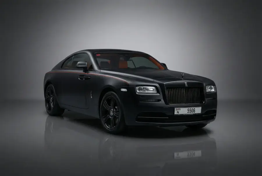 Rent Rolls-Royce Wraith Black 2016 in Dubai — photo 3 of 3