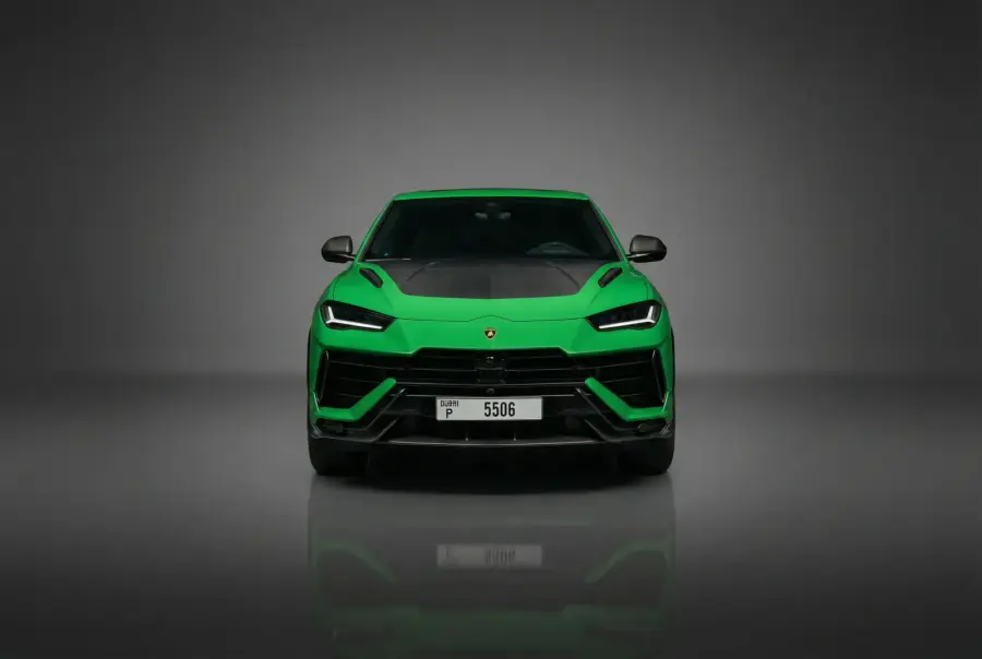 Rent Lamborghini Urus Performante Green 2026 in Dubai — photo 4 of 7
