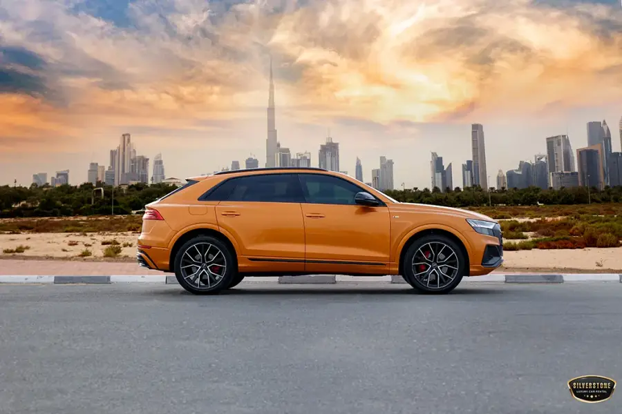 Rent Audi Q8 2021 in Dubai — photo 2 of 10