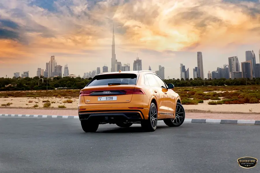 Rent Audi Q8 2021 in Dubai — photo 3 of 10