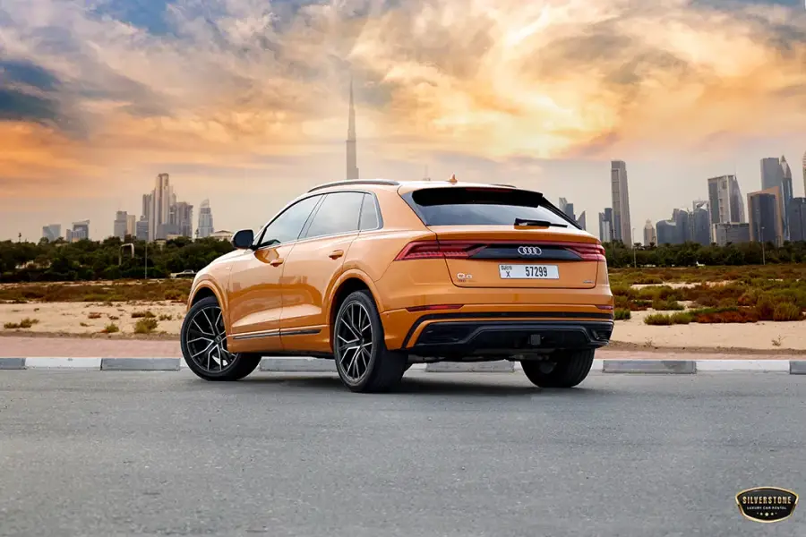 Rent Audi Q8 2021 in Dubai — photo 5 of 10