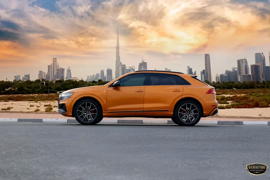 Rent Audi Q8 2021 in Dubai — photo 6 of 10