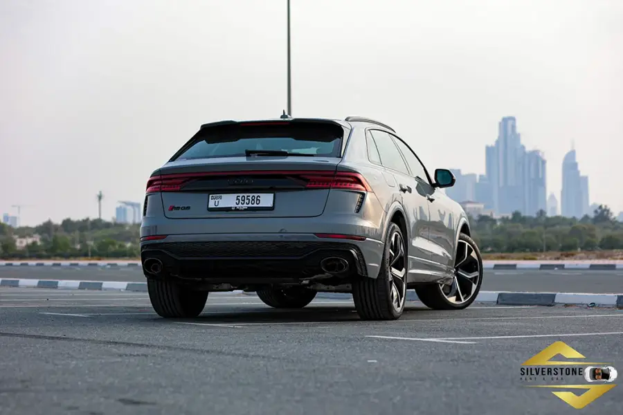 Rent Audi RS Q8 2022 in Dubai — photo 3 of 9