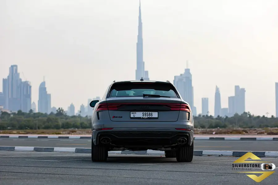 Rent Audi RS Q8 2022 in Dubai — photo 4 of 9