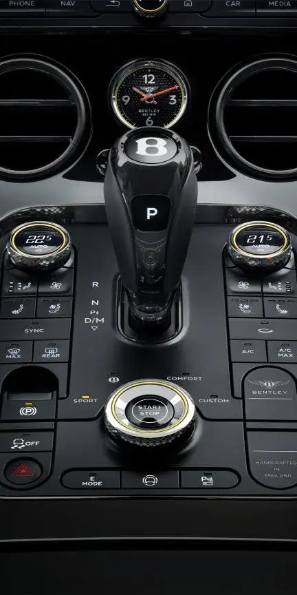 Rent Bentley Continental GT in Dubai — photo 5 of 5