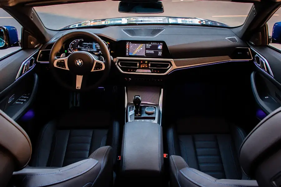 Rent BMW 430i Convertible 2022 in Dubai — photo 9 of 10