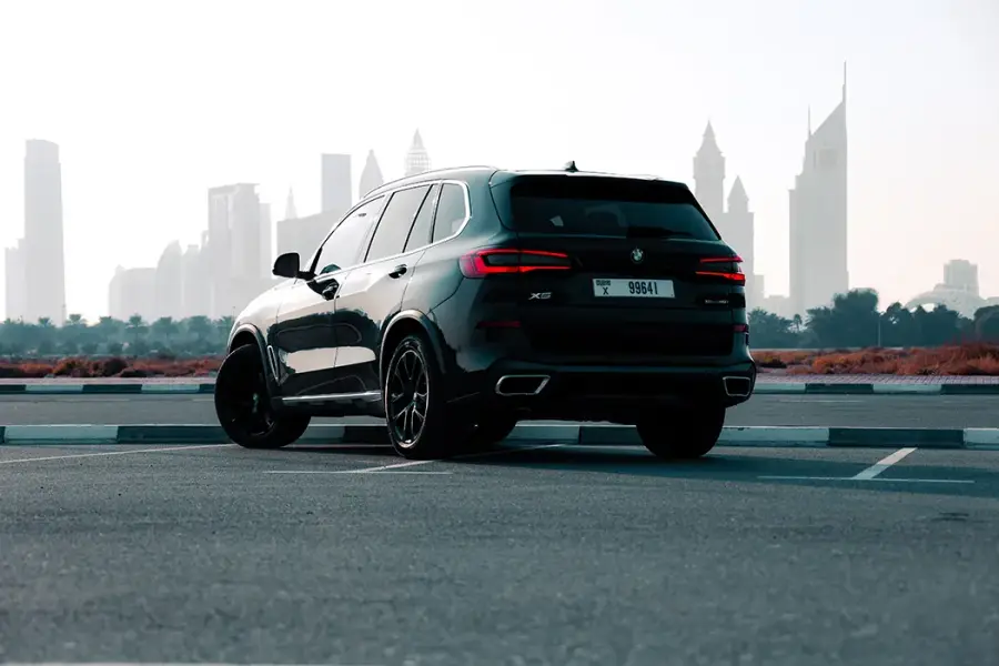 Rent BMW X5 in Dubai — photo 3 of 7