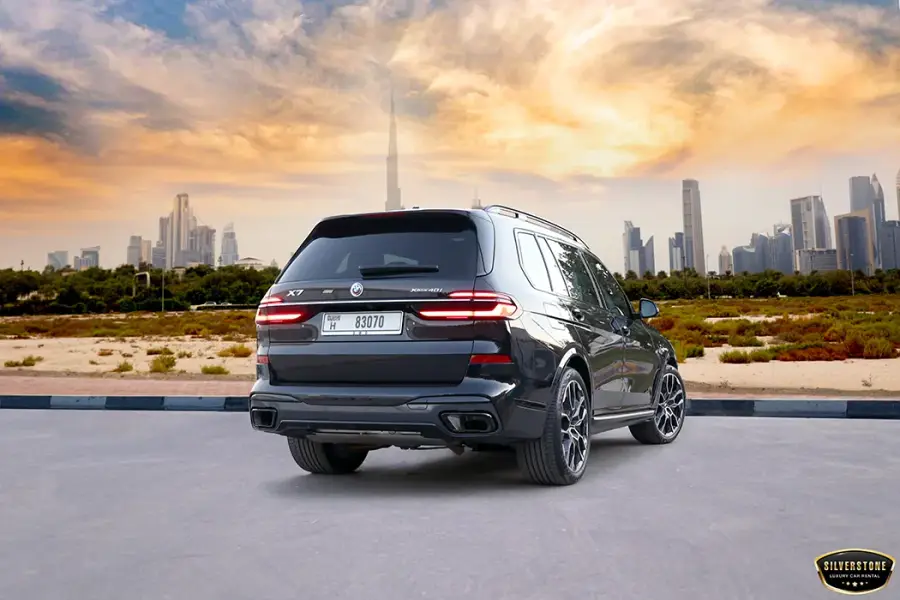 Rent BMW X7 2023 in Dubai — photo 3 of 9